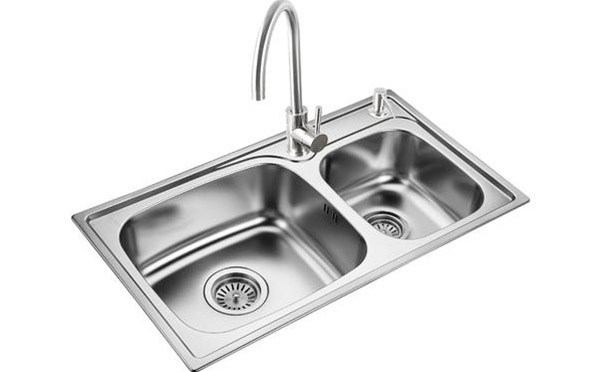 使用不銹鋼水槽，當清理時有什么辦法呢？