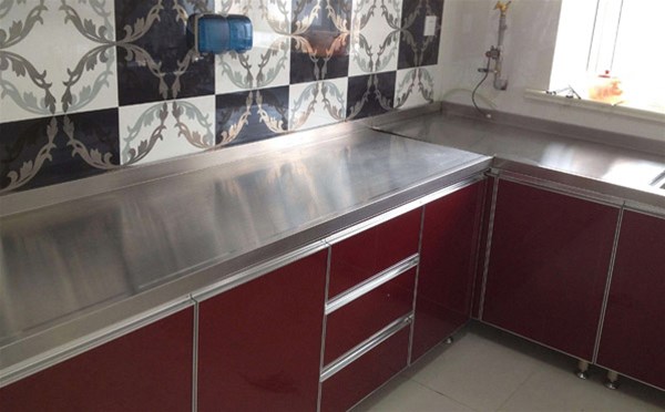 想要不銹鋼櫥柜用得更久，做到這幾點(diǎn)就好了哦