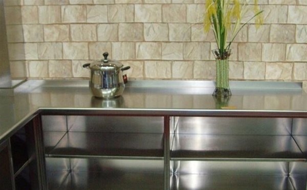 家里的不銹鋼櫥柜的日常保養(yǎng)四竅門和清潔六方法