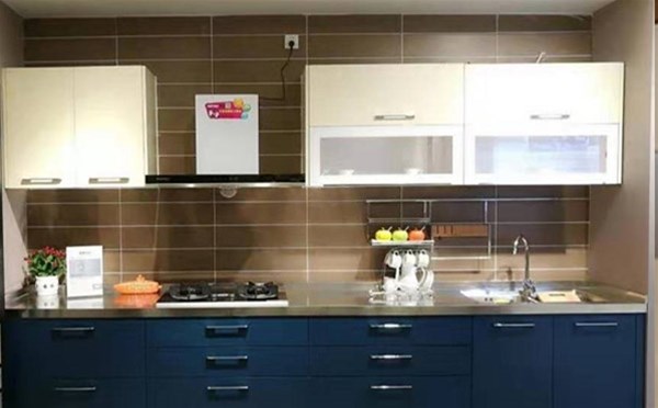 現(xiàn)在的不銹鋼櫥柜設(shè)計(jì)不僅人性化風(fēng)格也迥異