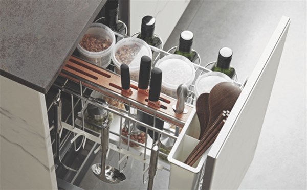 如何選擇不銹鋼櫥柜拉籃？