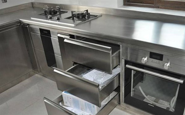 不銹鋼臺(tái)面的優(yōu)點(diǎn)