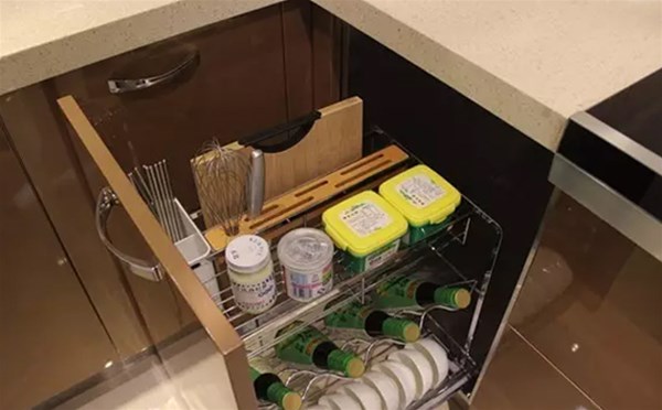 同樣規格的不銹鋼定制廚柜，為什么價格相差非常大？